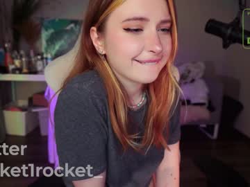 girl
        pocketrocket_ cam image #2864561