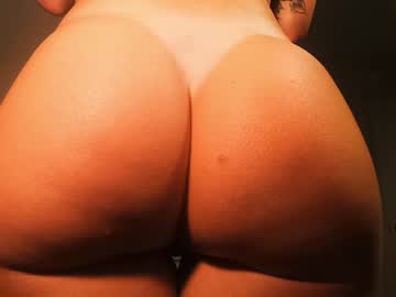 girl
        khloeexoxo cam image #6636239
