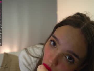 girl
        pafosstar cam image #1702197