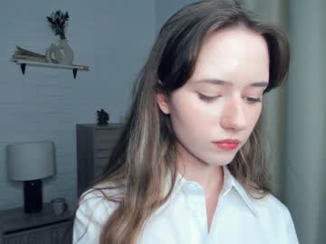 girl
        gina_gracia cam image #3345551
