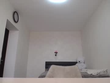 girl
        horny_poli cam image #1280745