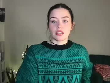 girl
        littlesugarpea cam image #3129924