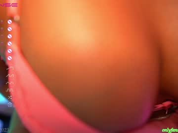 girl
        oxlemon cam image #2169542