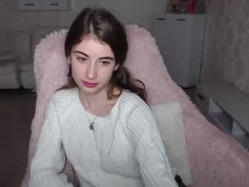 girl Nude Cam Girls Playing Games with littlefreya
