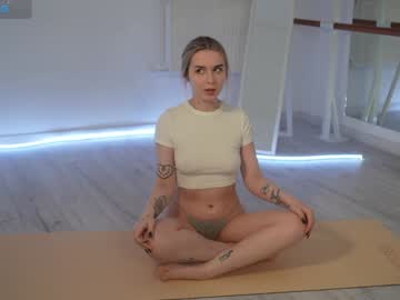 girl
        aurmur cam image #5820234