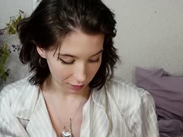 girl
        sugar__freee cam image #2116576