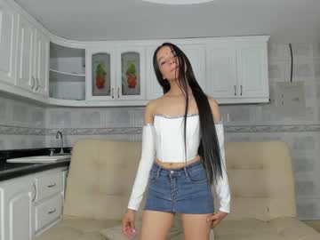 couple
        your_dolls cam image #2841291