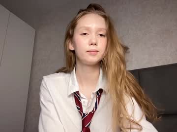 girl
        lizzy_cutie cam image #5188851