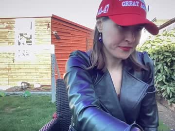 girl
        eatmypie69 cam image #6467674
