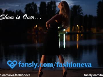 girl
        eva_fashionista cam image #6056279