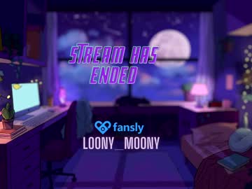 girl
        loony_moony cam image #5245610
