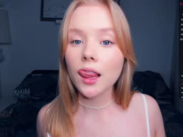 girl
        sun_shiiine cam image #2151932