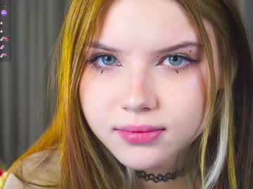 girl
        merciabawden cam image #5447825