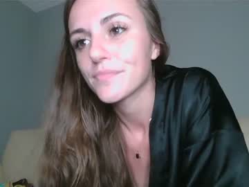 girl
        blowjobboss cam image #3258048