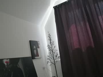 girl
        allayah cam image #4899267