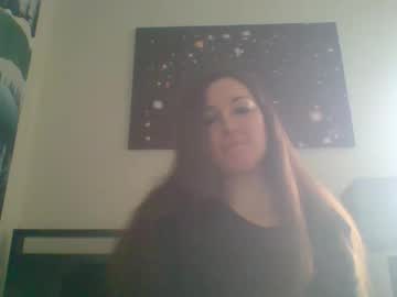 girl
        the_lord_god cam image #6891758