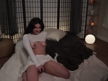 girl
        jadeperez_ cam image #3725915