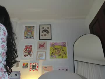 girl
        hojack_borseman cam image #4929524