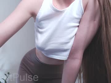 girl
        sweetpulse_ cam image #1528713