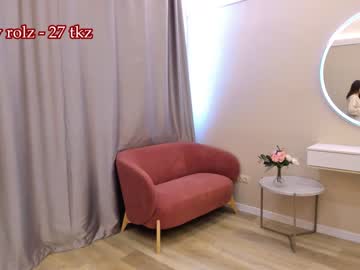 couple
        hype_meal cam image #1704330