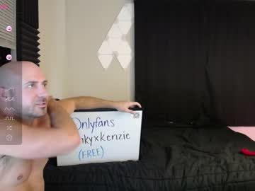 couple
        kinkyxkenzie cam image #2352857