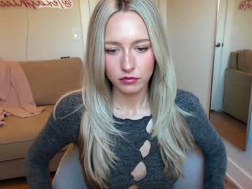 girl
        texasthicc cam image #751247