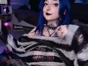girl
        aciddroll cam image #6938319