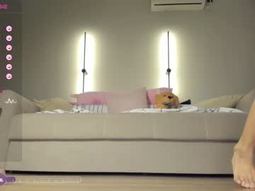 girl
        asuno_ cam image #2911337