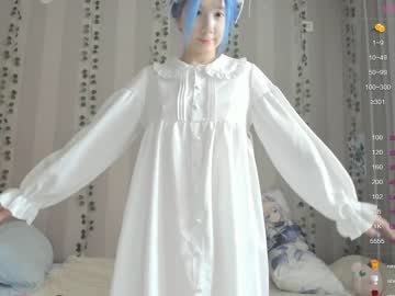 girl
        lulissa cam image #2341602