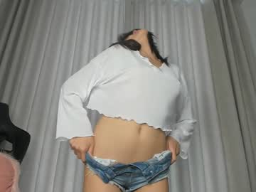 girl
        liavee cam image #5501501