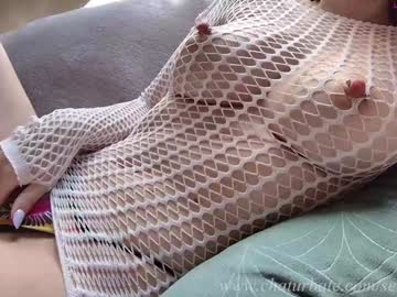 girl
        sellapink cam image #6862873