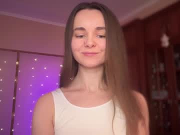 girl
        lanaloulou cam image #6186467