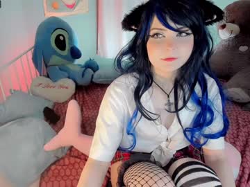 girl
        ronnie_neko cam image #2086357