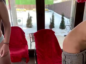 girl
        2whitediamonds cam image #6192331