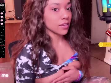 girl
        princessnaijha cam image #793201