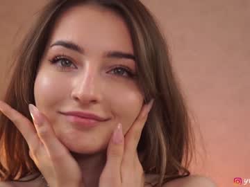 girl
        mariabecky cam image #1907234