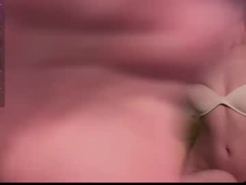 couple
        lolanaton cam image #3732292