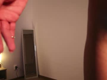 girl
        misslullu cam image #3765407