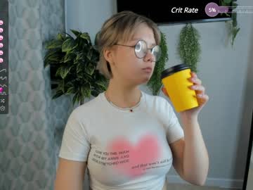 girl
        jettabayse cam image #3347680
