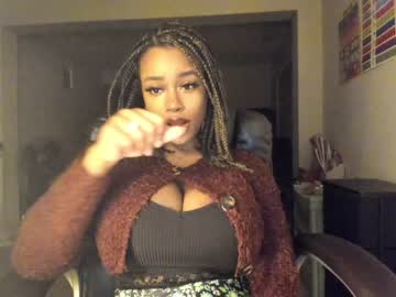 girl
        napudi1 cam image #3297159