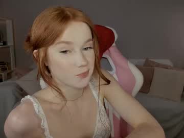 girl
        leahsthetics cam image #6127681