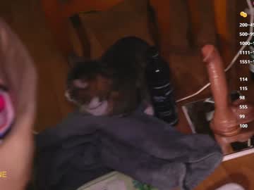 girl
        sweetkira555 cam image #6368635