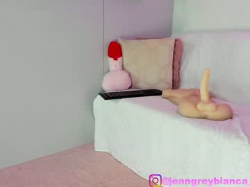 girl
        jeangreybianca cam image #1843034