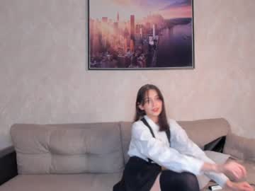 girl
        kate_willsons cam image #3391168