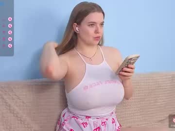 girl
        lovlybambi cam image #6336870