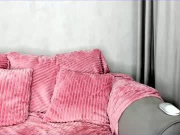 girl
        bboobscarol_ cam image #1510178