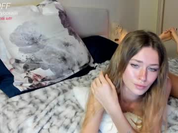 girl
        oksanafedorova cam image #1887151