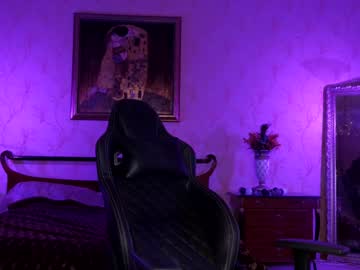 girl
        jessiccaburns cam image #213497