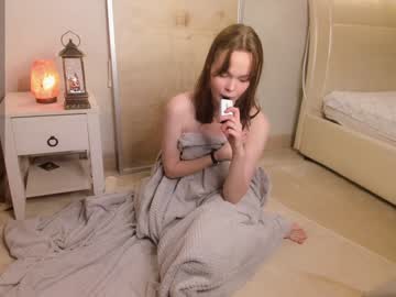 girl
        angellshy cam image #5821942
