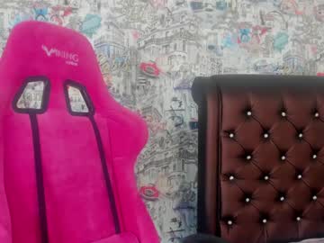 girl
        angelina_new cam image #761458